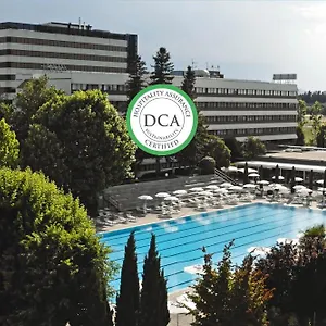 4* Hotel Living Place