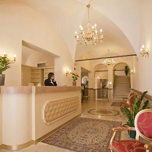 Cavour Hotel