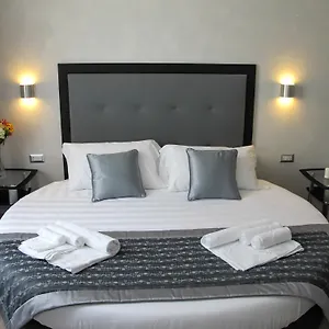 hotellátogatás